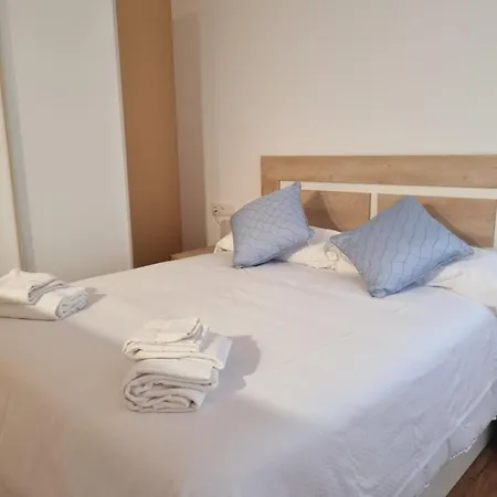 Maile Apartamentos Potes Habitación foto